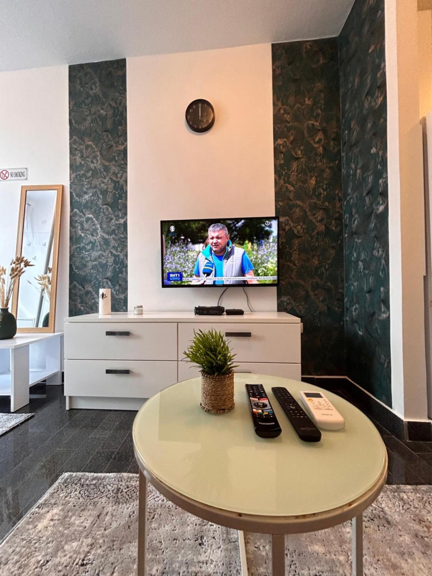 Apartments City Zone Mostar Bagian luar foto