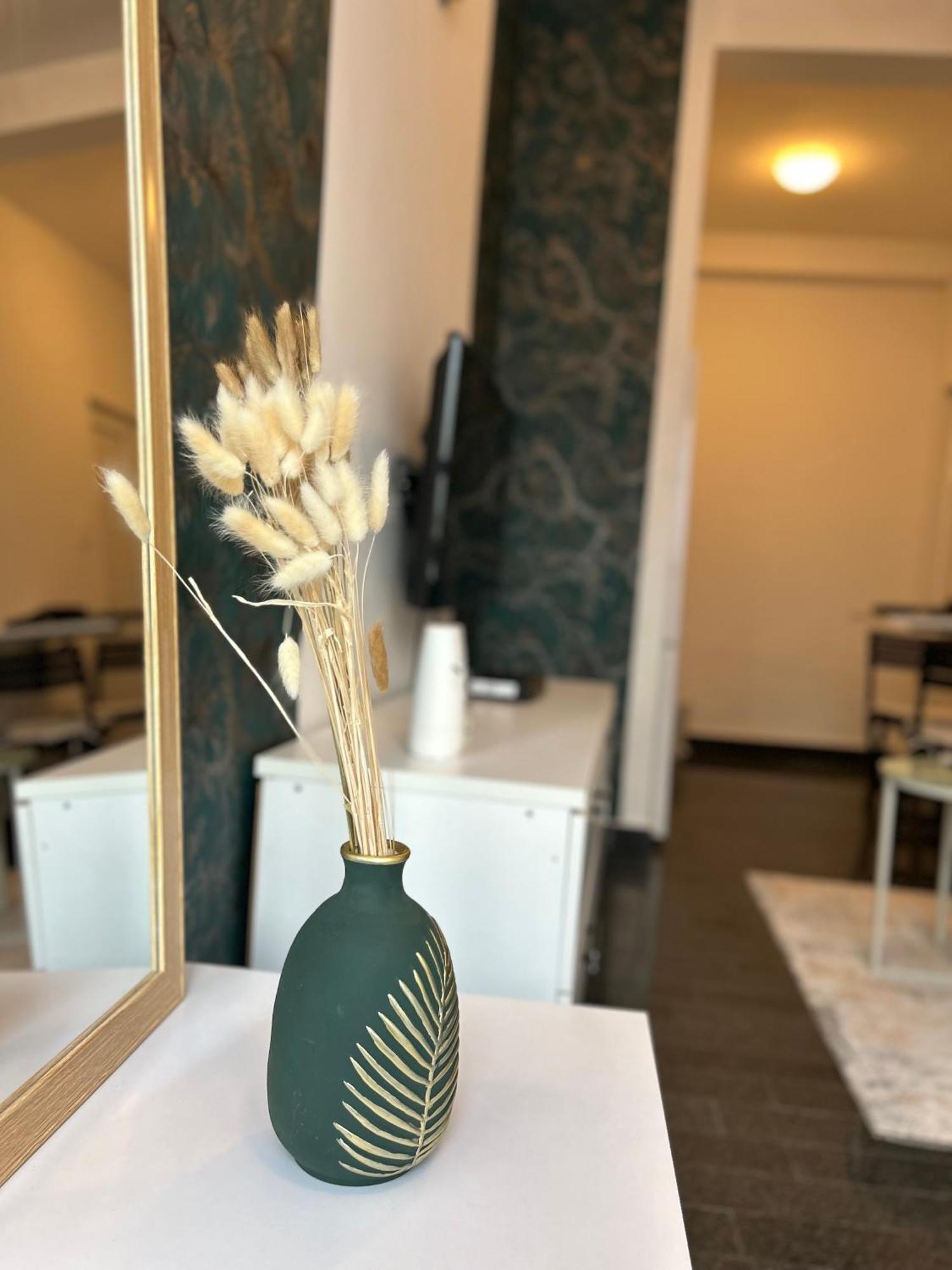 Apartments City Zone Mostar Bagian luar foto