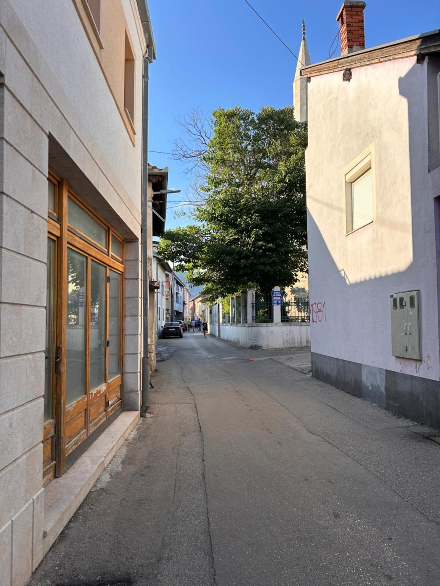Apartments City Zone Mostar Bagian luar foto