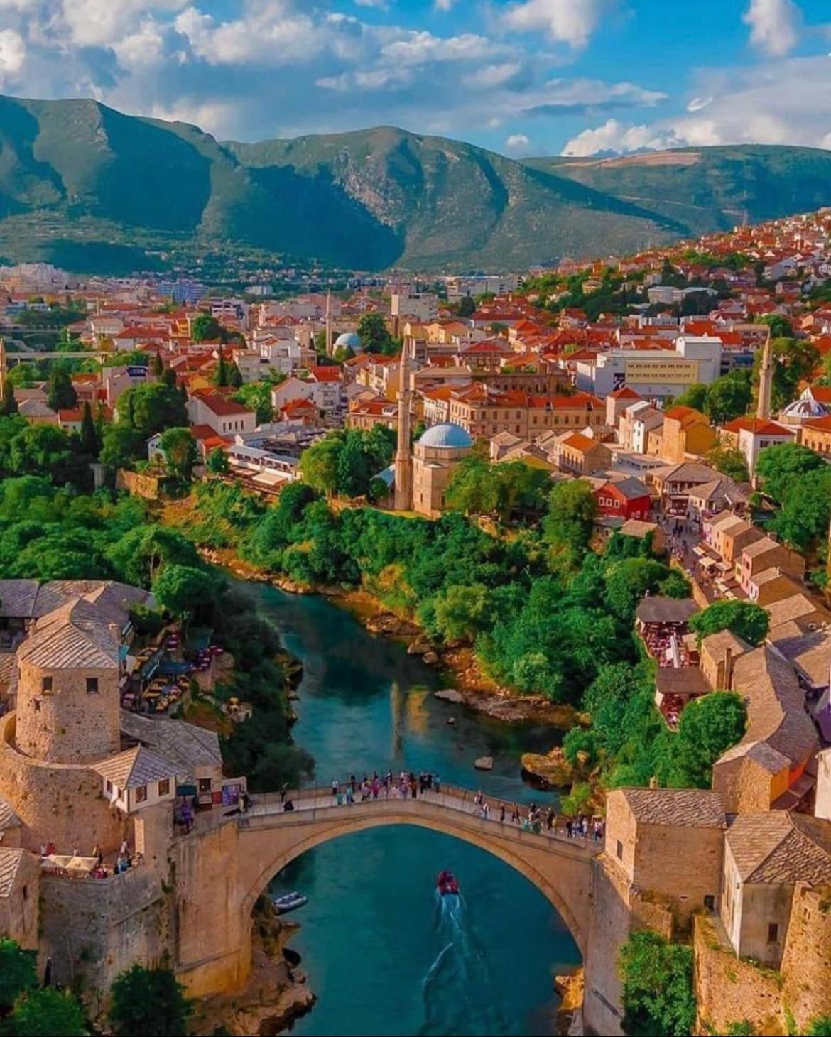 Apartments City Zone Mostar Bagian luar foto